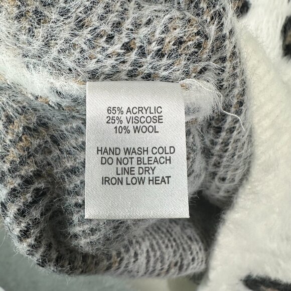 Free Spirited White Leopard Print Knit Sweater - Picture 9 of 10